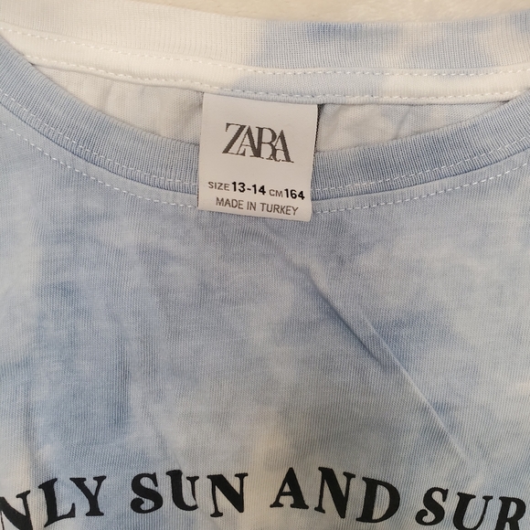 Top - Picture 2 of 3